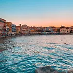 شقة Destino Overlooking The Venetian Port Of Chania خانيا