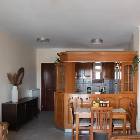 Destino Overlooking The Venetian Port Of Chania Ханья