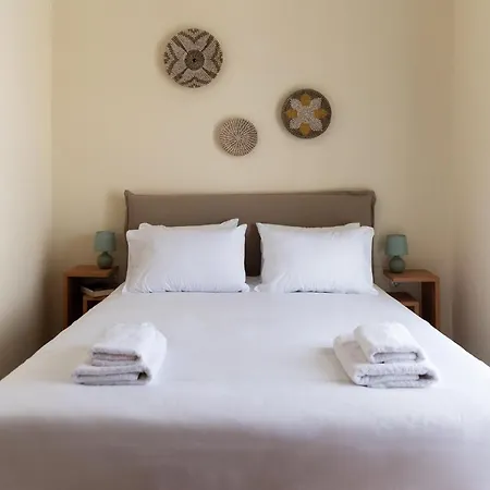 Destino Overlooking The Venetian Port Of Chania Апартаменты