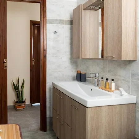 Апартаменты Destino Overlooking The Venetian Port Of Chania