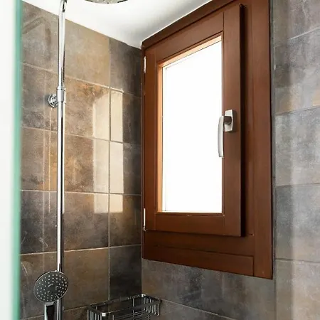 Destino Overlooking The Venetian Port Of Chania Διαμέρισμα