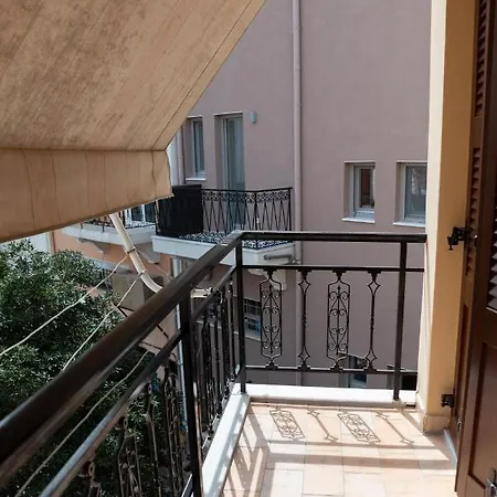 Destino Overlooking The Venetian Port Of Chania *