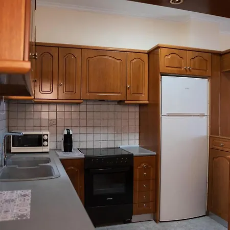 Destino Overlooking The Venetian Port Of Chania *