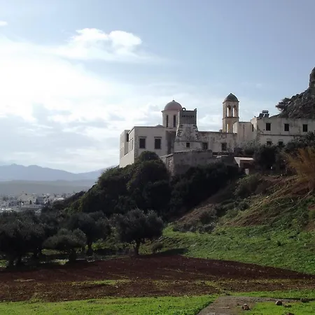 Destino Overlooking The Venetian Port Of Chania Апартаменты Ханья
