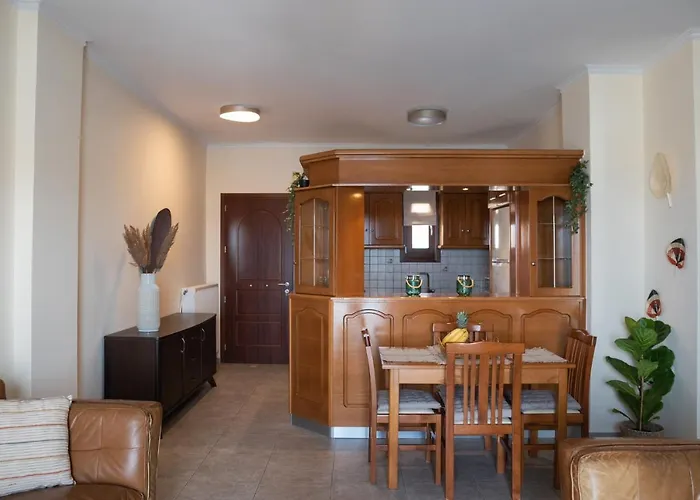 Destino Overlooking The Venetian Port Of Chania *