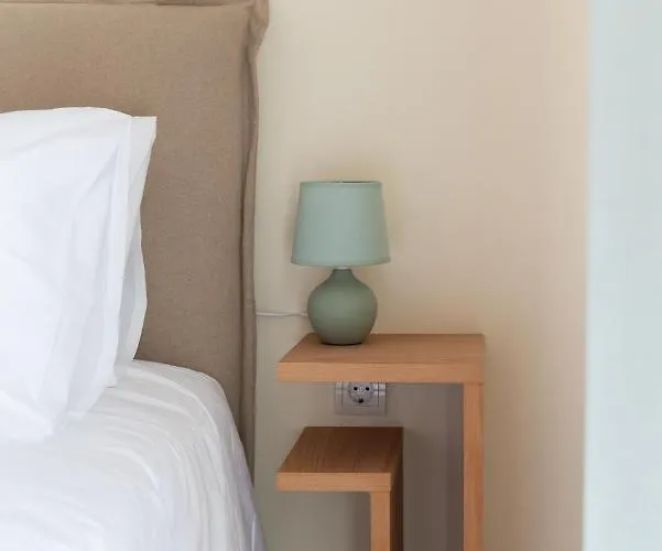 Destino Overlooking The Venetian Port Of Chania