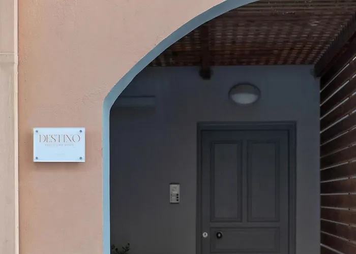 Destino Overlooking The Venetian Port Of Chania *