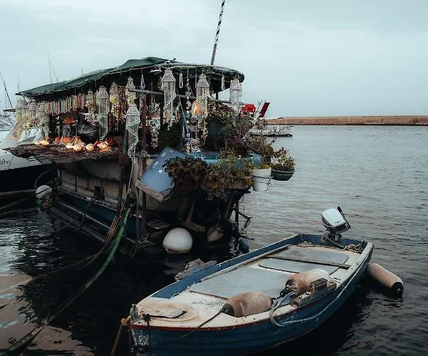 Destino Overlooking The Venetian Port Of Chania *